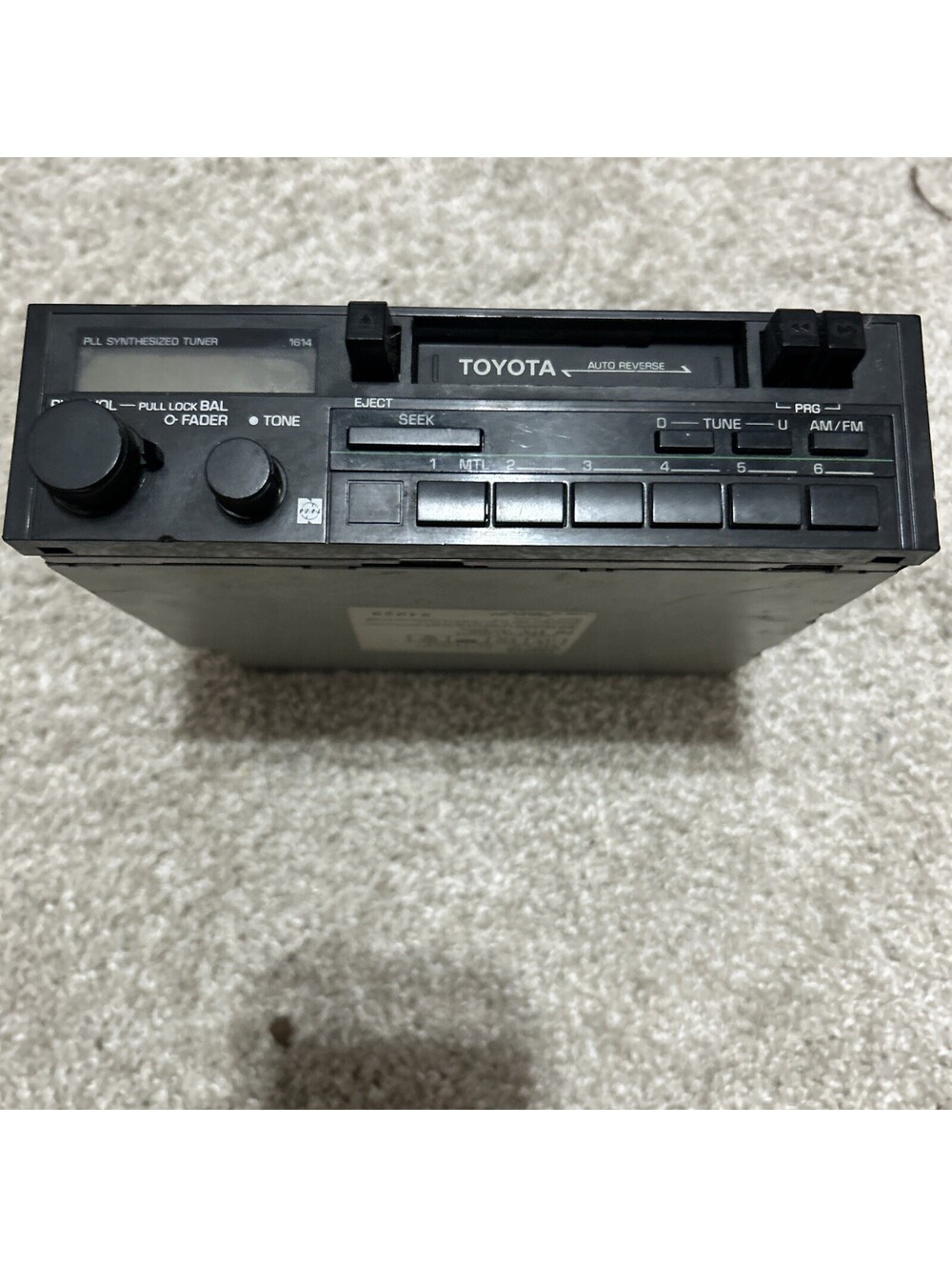 TOYOTA  AM/FM RECEIVER, 08600-00801